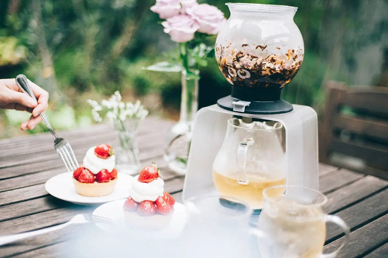 Tea Dripper LARGO 800 mL Stand Set HARIO USA