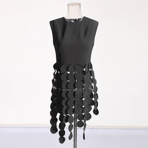 TP020 Summer Elegance: Sleeveless Tassel Top: Black / English / L Productseeker