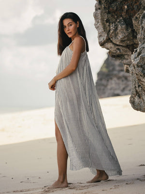 Breeze Beach Dress - Black Stripes: Black Stripes / One Size The Handloom