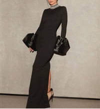 DR073 Diamond Sophisticated Flare-Cuff Black Gown: Black / English / M Productseeker