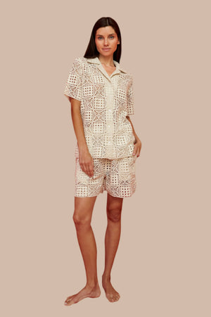 Crochet Beach Shorts: Ecru / STANDARD pītusa