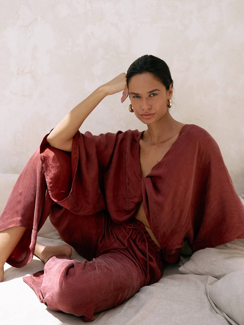Lucid Knot Top - Burgundy: Burgundy / One Size The Handloom
