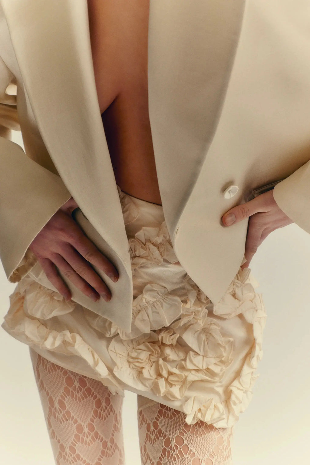 Ruffle Designed Skirt: Ecru / M NOCTURNE