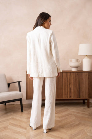 High quality linen straight cut plain blazer jacket: Sx1 Mx1 Lx1 XLx1 / White Attentif Paris