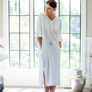 Comfy Kenzie Kaftan: Winter White Arte Italica & Crown Linen Designs