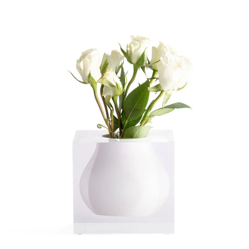 Mosco Bud Vase | Hamptons White JR William